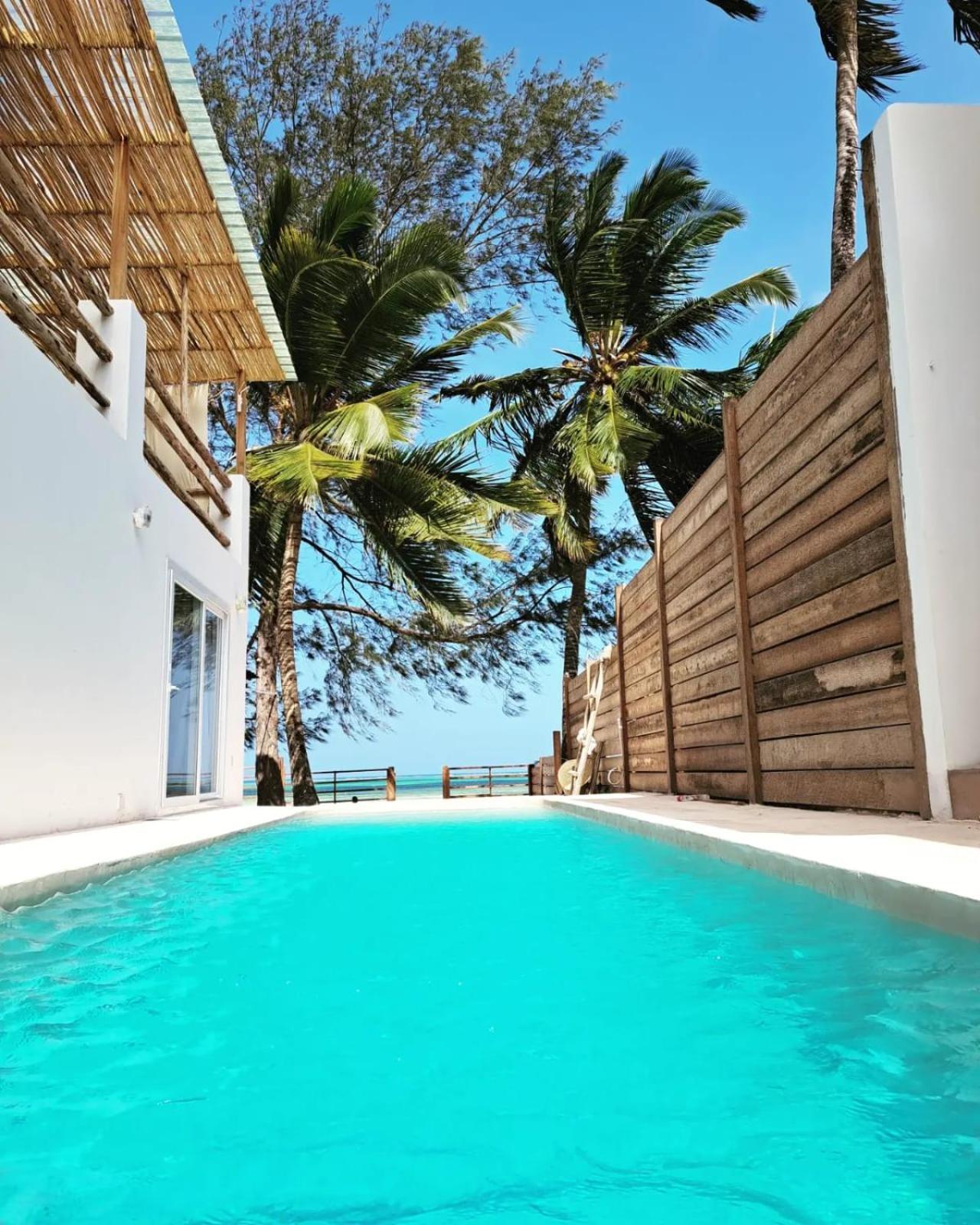 Boho Boutique Hotel - Beachfront , Adults Only , Private Pool Kiwengwa  Værelse billede