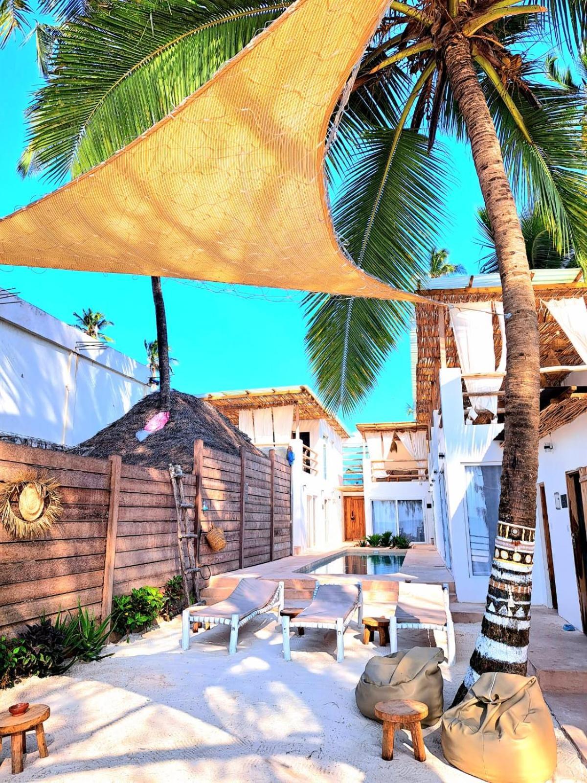 Boho Boutique Hotel - Beachfront , Adults Only , Private Pool Kiwengwa  Eksteriør billede